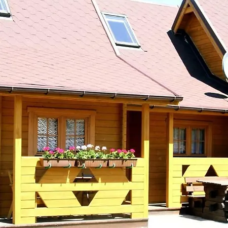 Apartment Leniuchowo *